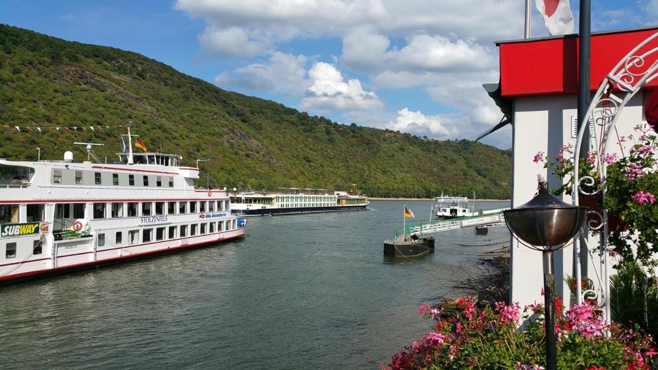Neu - Penthouse im historischen Fachwerkhaus mit grosser Dachterrasse an zentralster Lage Boppard Exterior foto