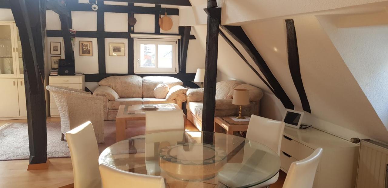 Neu - Penthouse im historischen Fachwerkhaus mit grosser Dachterrasse an zentralster Lage Boppard Exterior foto